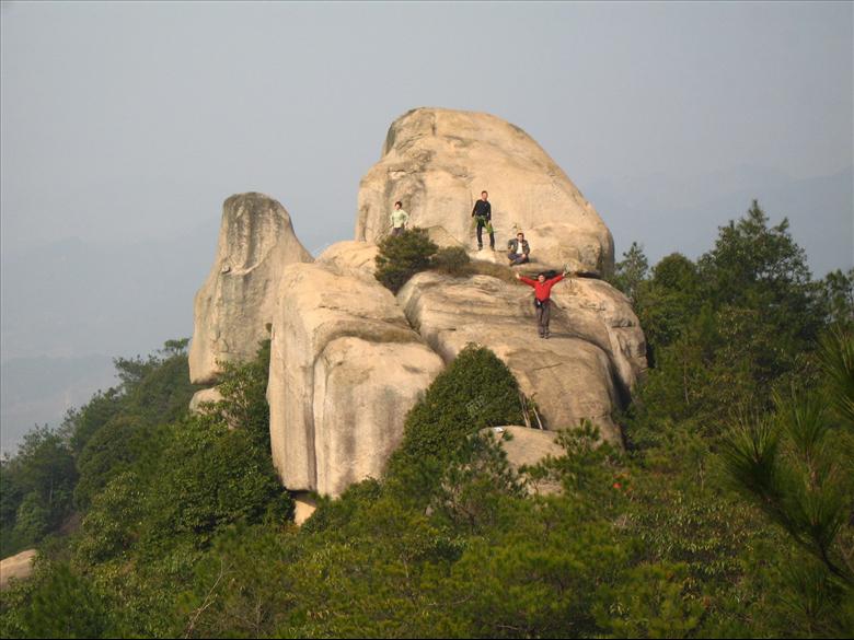 11月2日(周六)新昌小黄山(精彩:风景秀丽),新昌大佛寺一日游 - 60年代