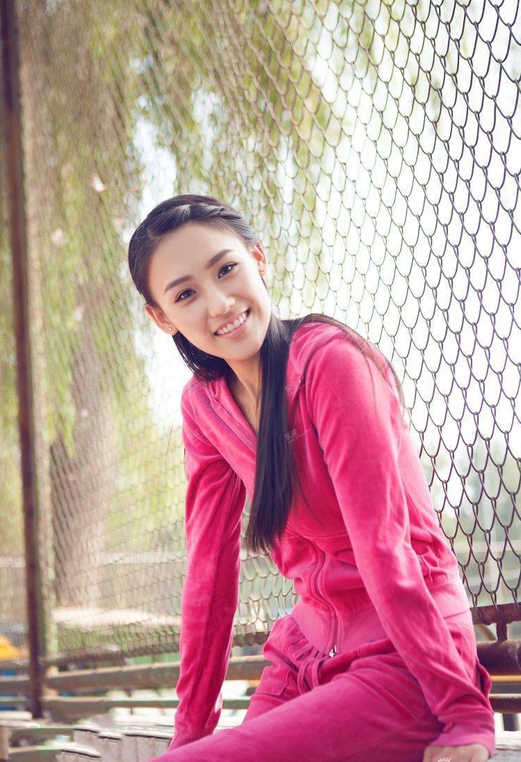 北影校花王婉中 古典清纯惹人爱[复制]