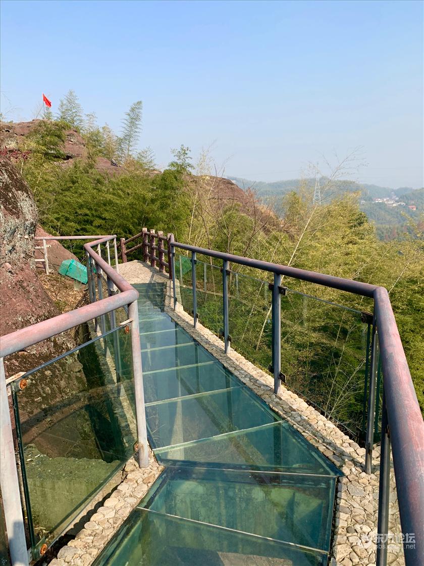 余姚裘岙村,狮子山红色风景区