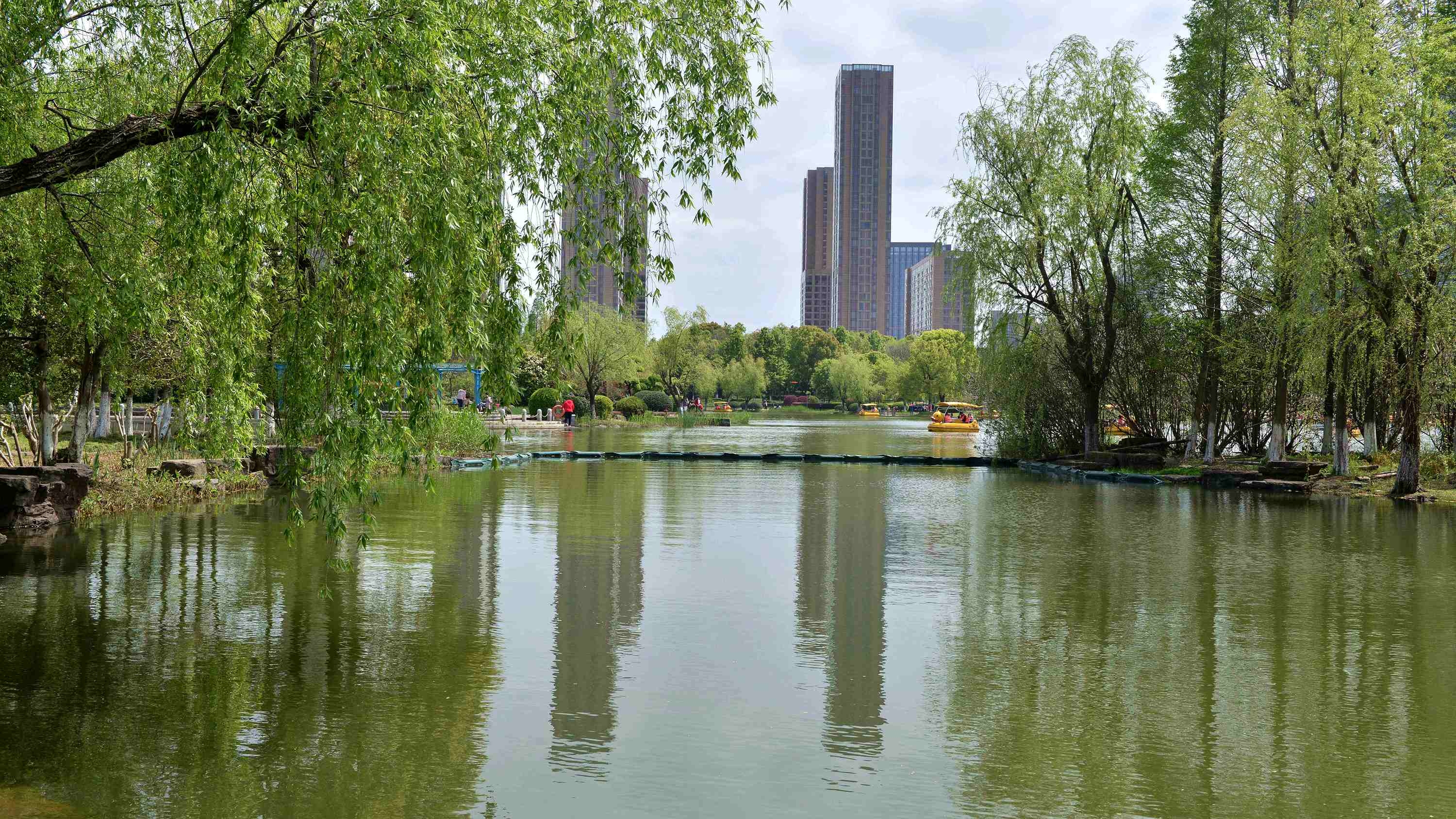 风景摄影 鄞州区 乡村风情 玩在宁波 鄞州公园美,美在一洼碧水  [复制