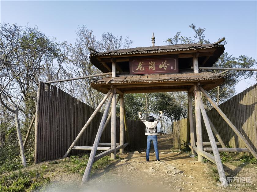 户外徒步龙鹫古道复制