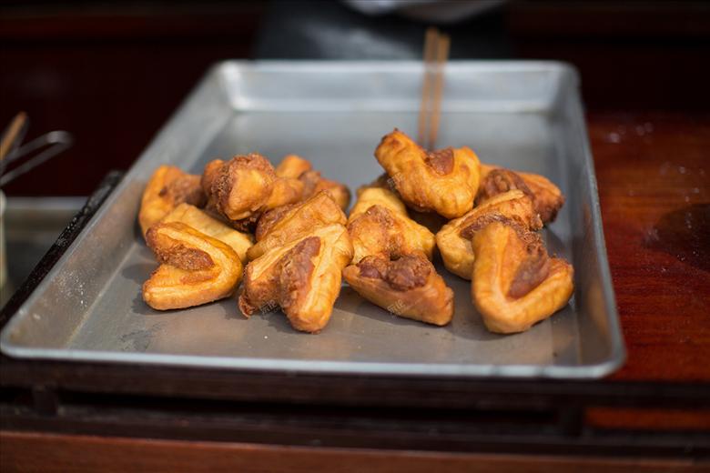 宁波本地小吃一条街 [复制]