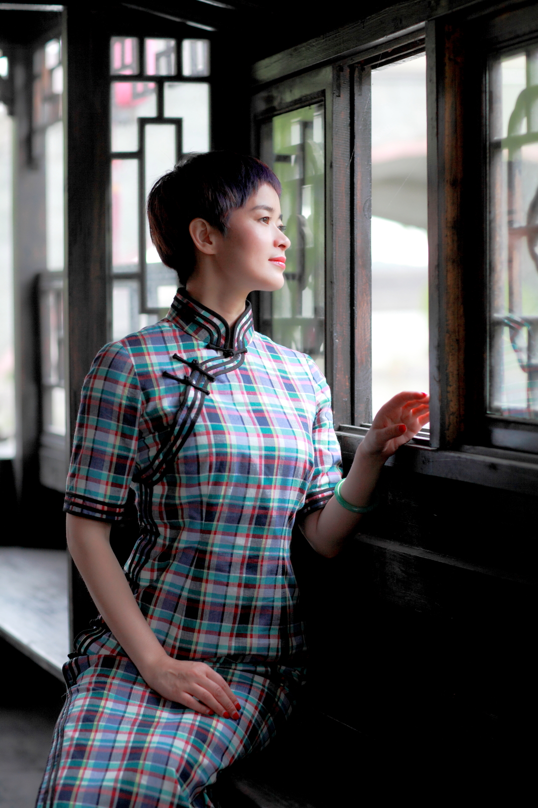 春梅绽雪秋慧披霜