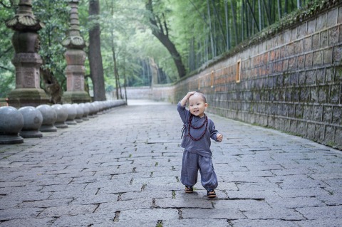 小弥沙玩转天童寺
