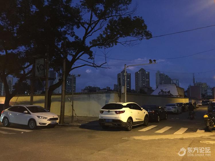 市中心的地段这么多店铺居然都没了!问题是规划啥