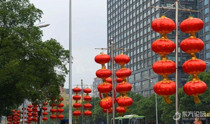 现在的中秋没有老底子感觉啊,过去的中秋充满温情~