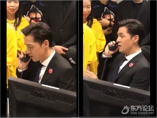 胡歌化身客服打电话 被点名唱《逍遥叹》引回忆杀
