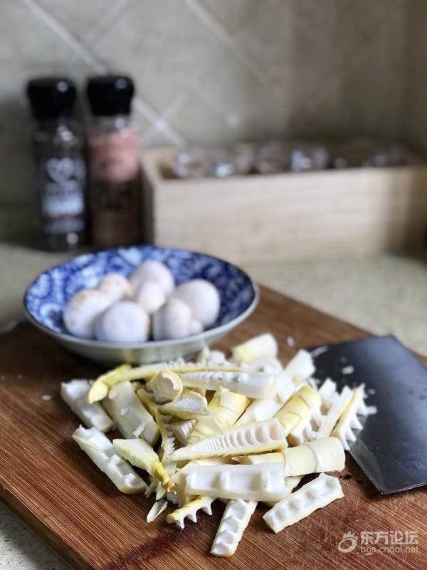 为父母与公婆做一桌年夜饭,好贤惠的女子!