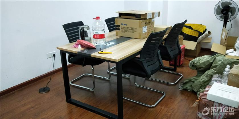 时尚办公室新桌子 20190222141126553.jpg