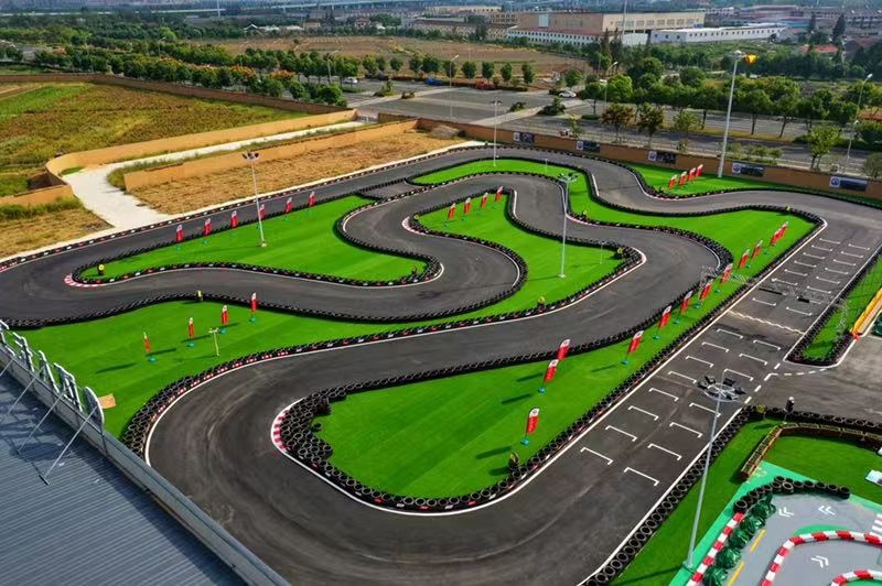 节前在达人村体验了一把真的卡丁车