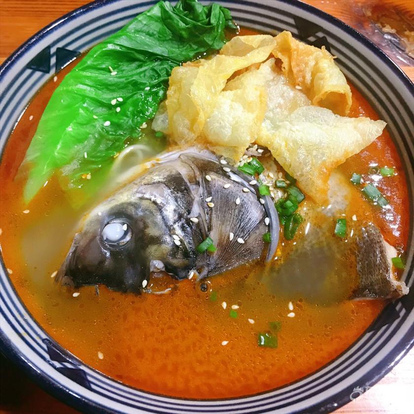 南塘老街鱼头捞面复制