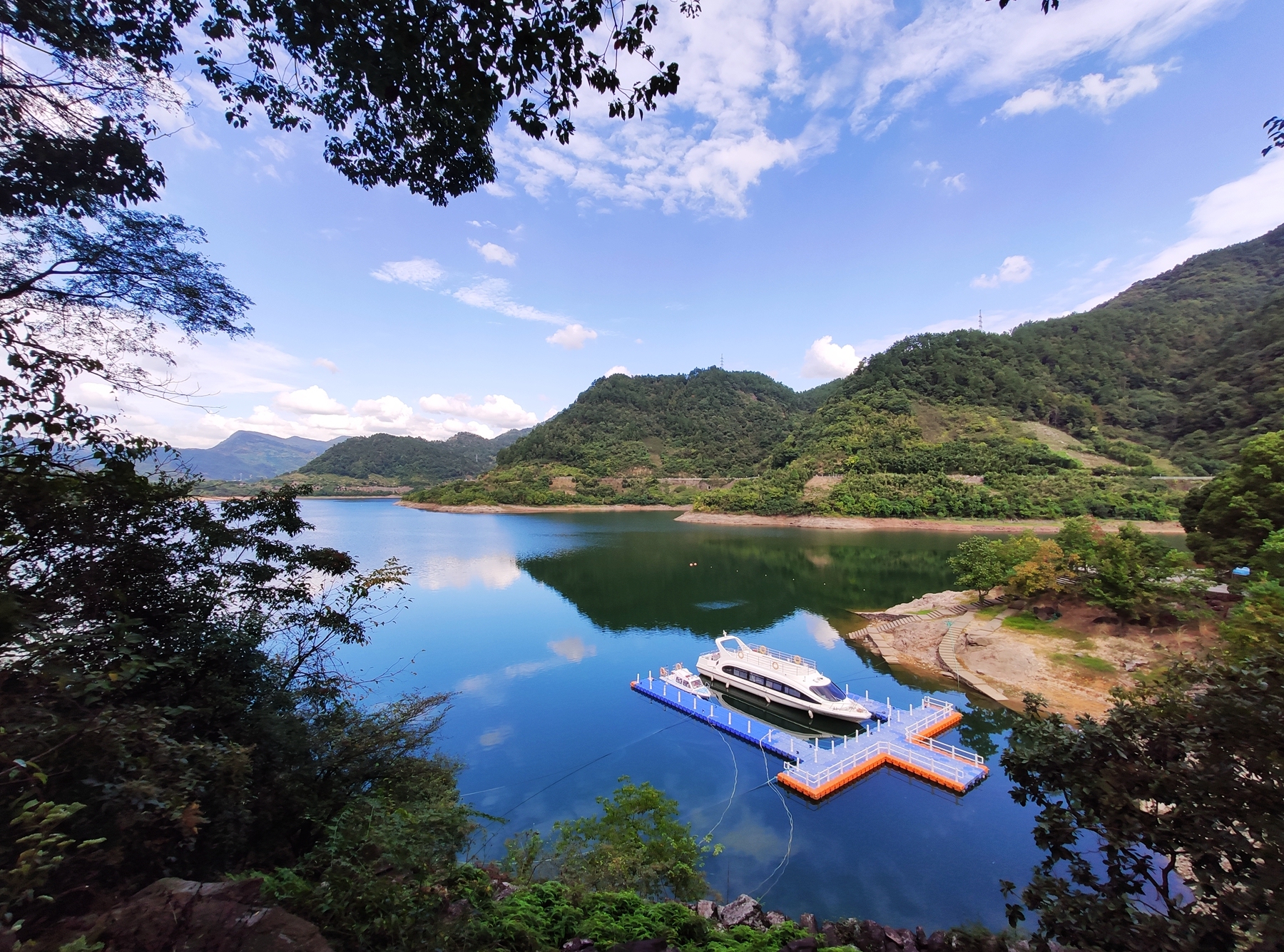 国庆骑行冷门路线,亭下水库旁边的神秘庭院,明溪美景