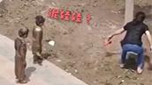 小学生家长的崩溃瞬间