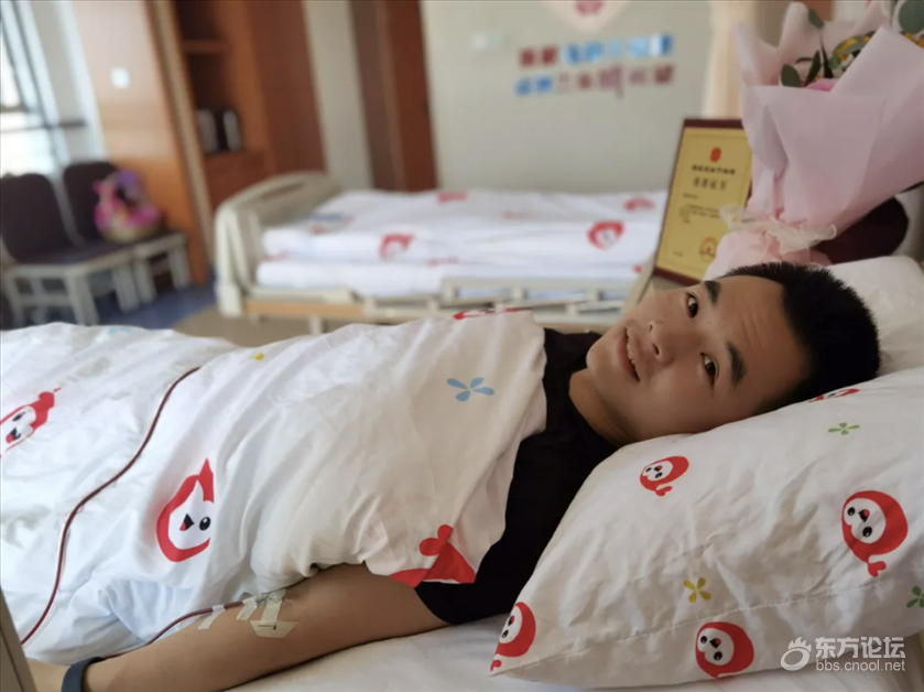 00后突然辞职,每天跑步10公里,为了一个陌生人……