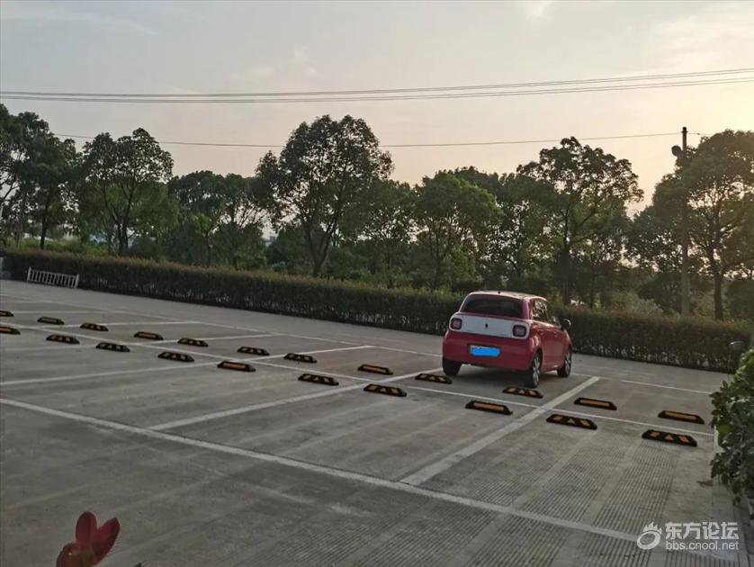 都空了!宁波这个地铁停车场开始收费后停的车越来越少了