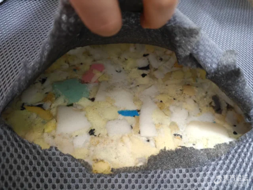 在网上刷到说毒椅子很多,全是这种垃圾棉,天塌了